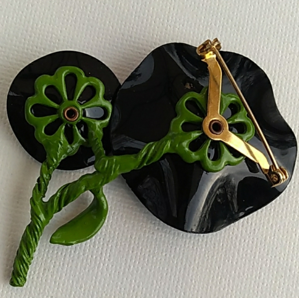 MCM VINTAGE NWOT Black/Green Mod Floral Brooch Pin - Picture 5 of 8